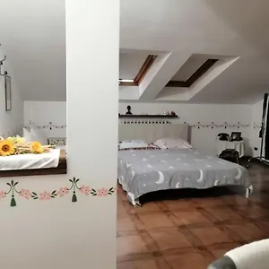 Konukevi La Stanza Dello Scirocco, Celle Ligure